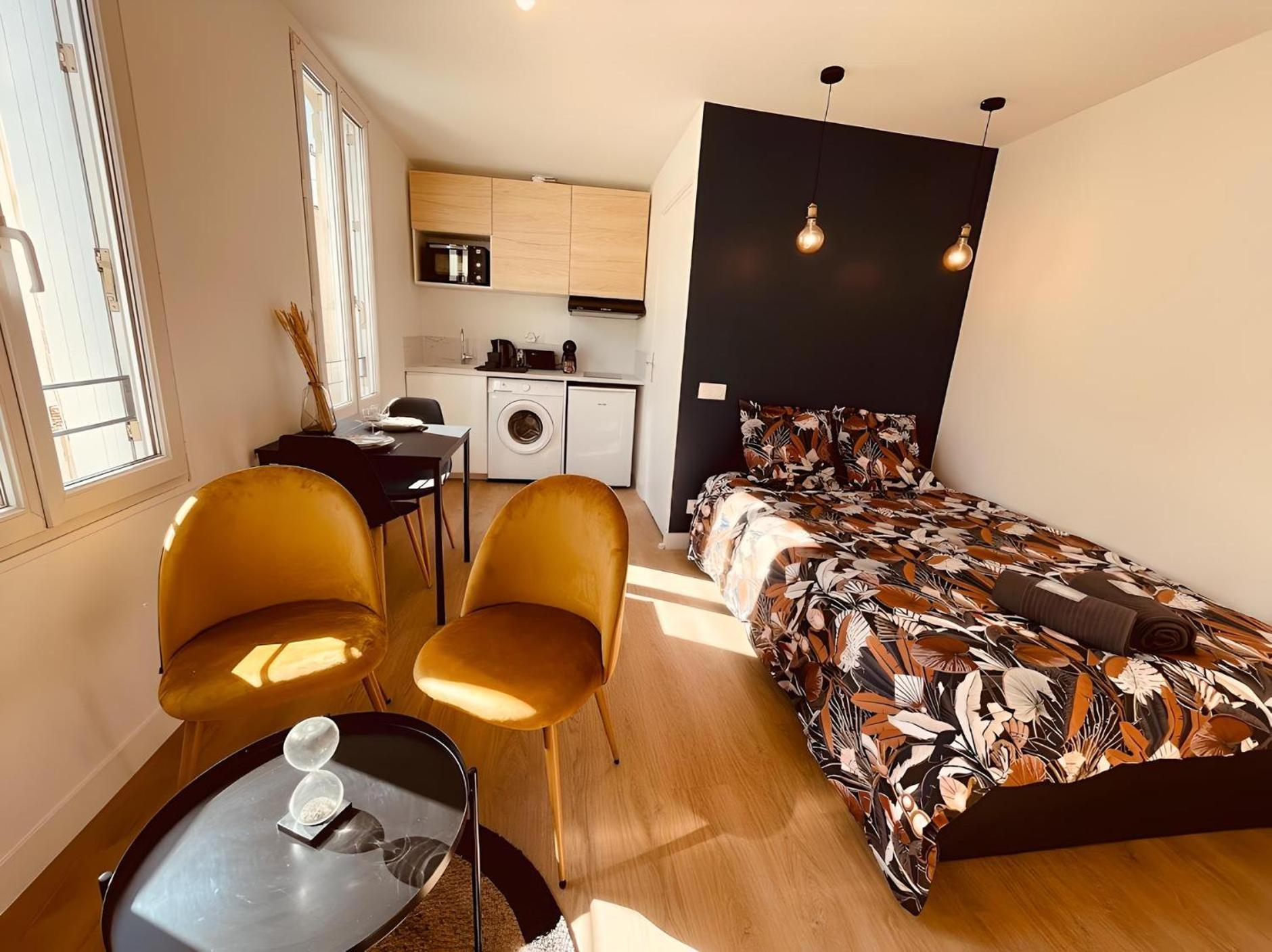 Appartement Le deep blue - Centre historique - Wifi et Netflix - Stationnement aisé à Niort Extérieur photo