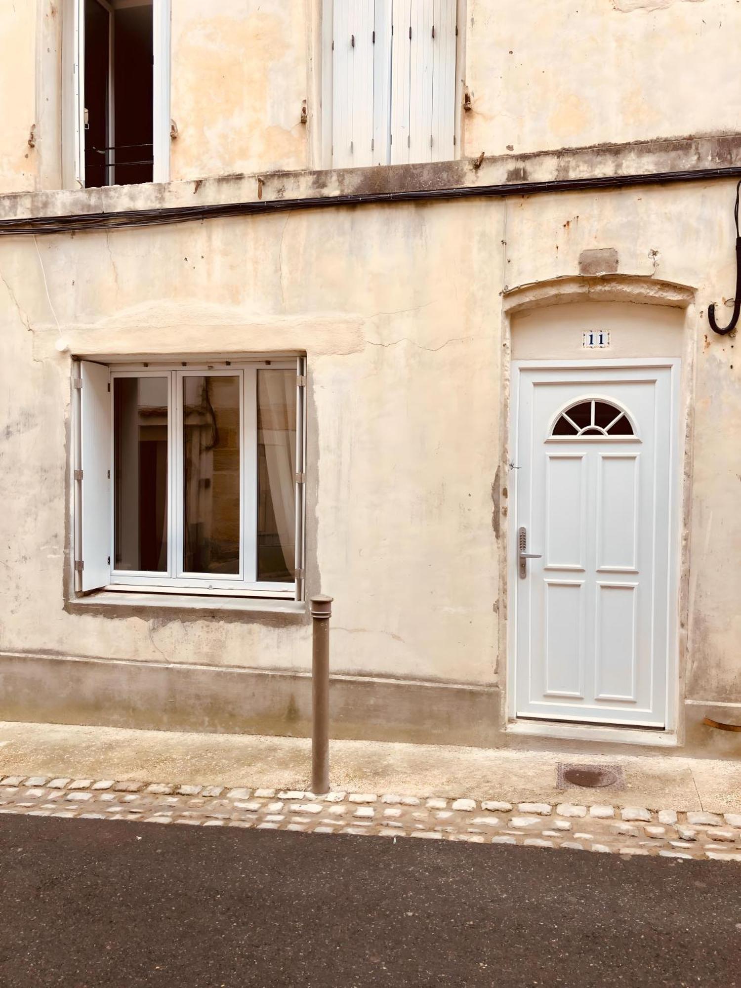 Appartement Le deep blue - Centre historique - Wifi et Netflix - Stationnement aisé à Niort Extérieur photo